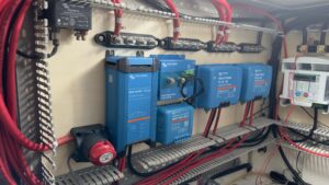 izmir merkez Tekne Elektrik Tesisat Tamir işleri izmir merkez Tekne Elektrik Tesisat Tamir işleri