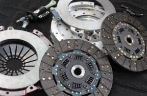 Bornova Oto Tamir Bakım İşi Yapanlar Bornova Oto Tamir Bakım İşi Yapanlar